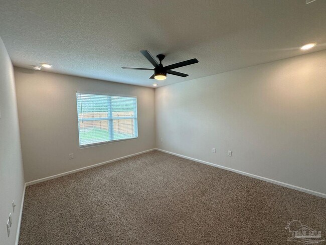 Building Photo - 1929 High Rdg Ct