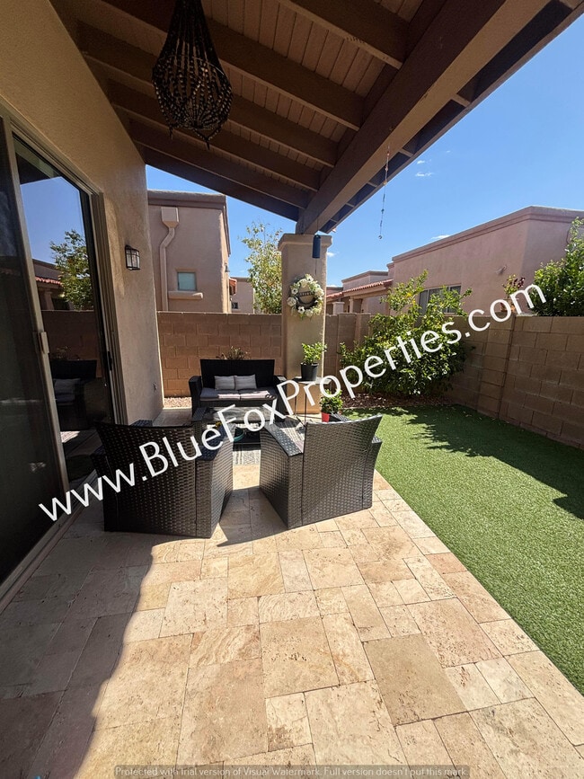 Building Photo - 12785 N Seacliff Pl