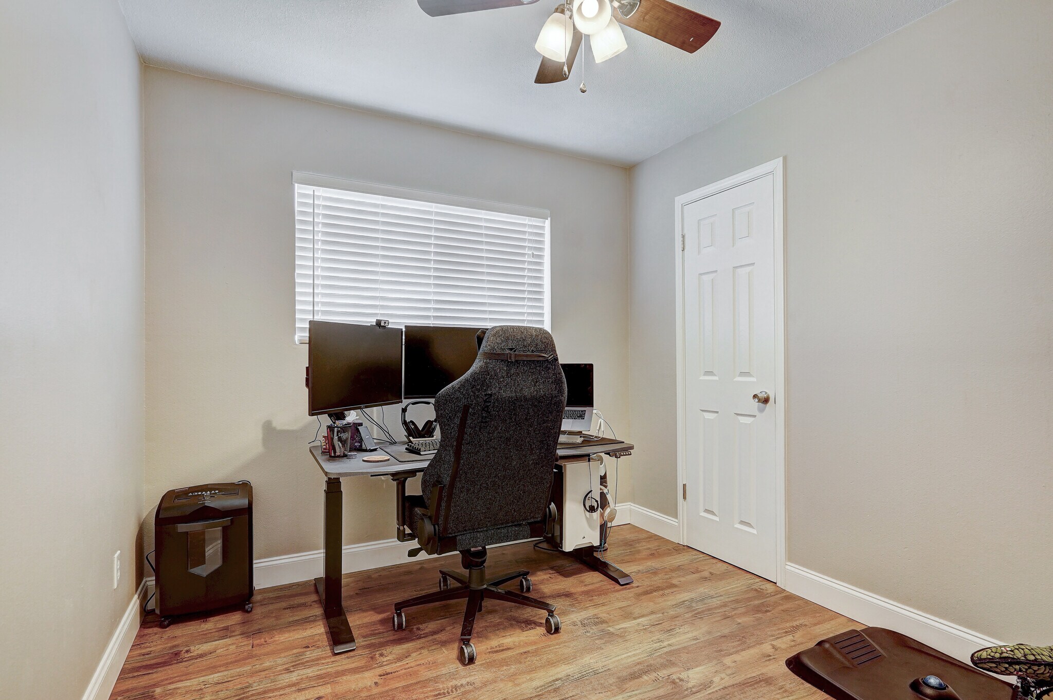 Building Photo - 1307 Rambling Cv