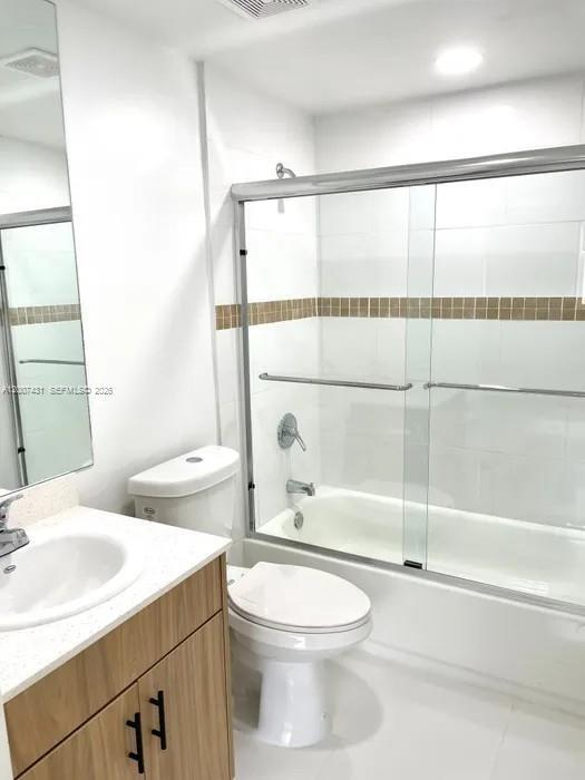 Building Photo - 4041 N Pine Island Rd