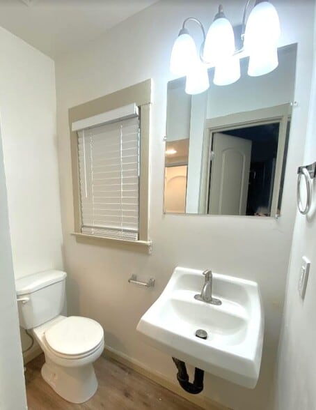 Building Photo - 2177 Weston Way