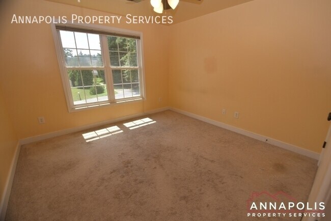 Building Photo - 110A Sabrina Ln