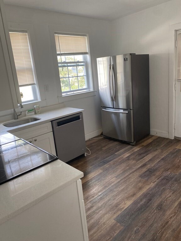 Building Photo - 272 Fayette St