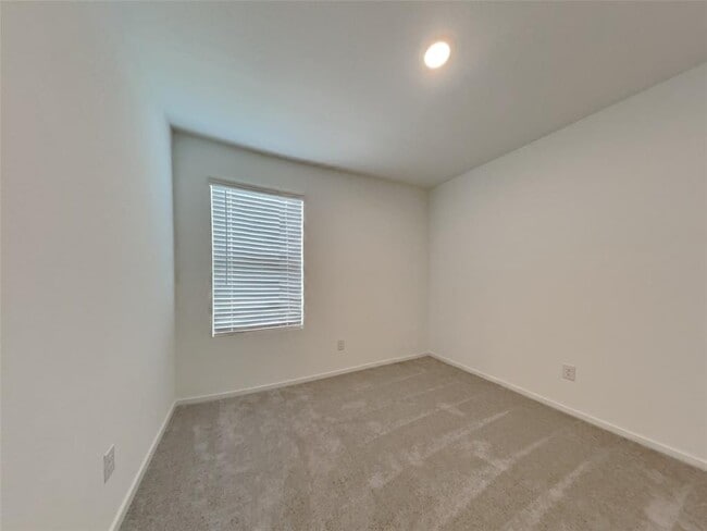 Building Photo - 21566 Casavatore Dr