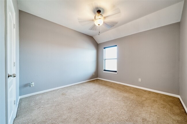 Building Photo - 4818 Seabird St