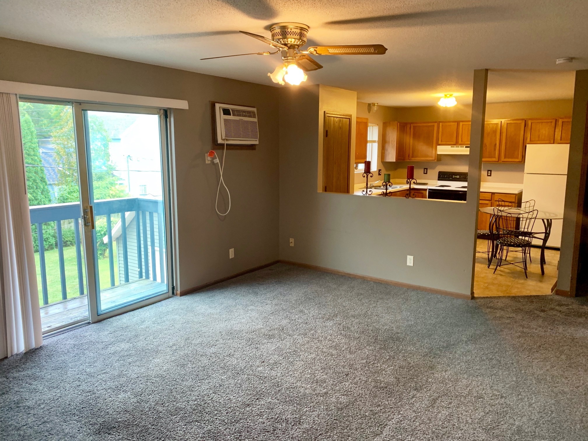 Building Photo - 1413 Caledonia St