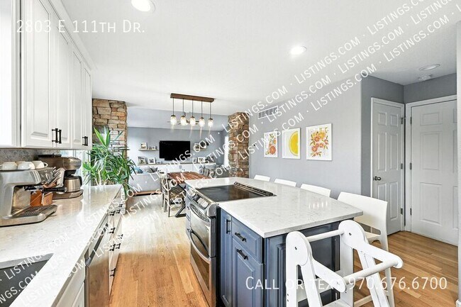 Building Photo - 2803 E 111th Dr