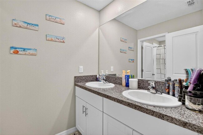 Building Photo - 31783 Sun Kettle Lp