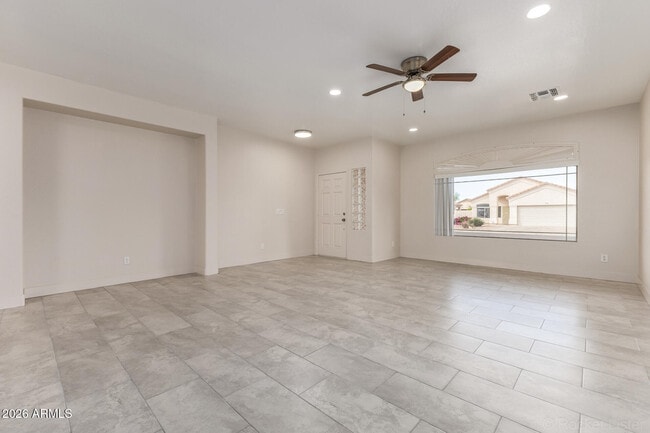 Building Photo - 5665 W Laurie Ln