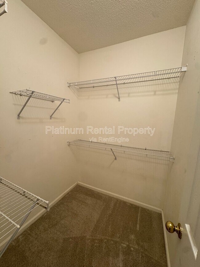 Building Photo - 231 Beckenham Ln