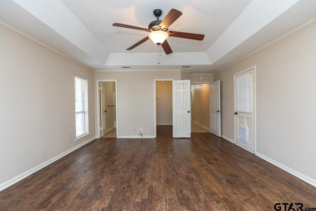 Building Photo - 1823 Picadilly Pl