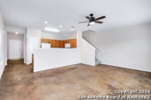 Building Photo - 5815 Golf Bend