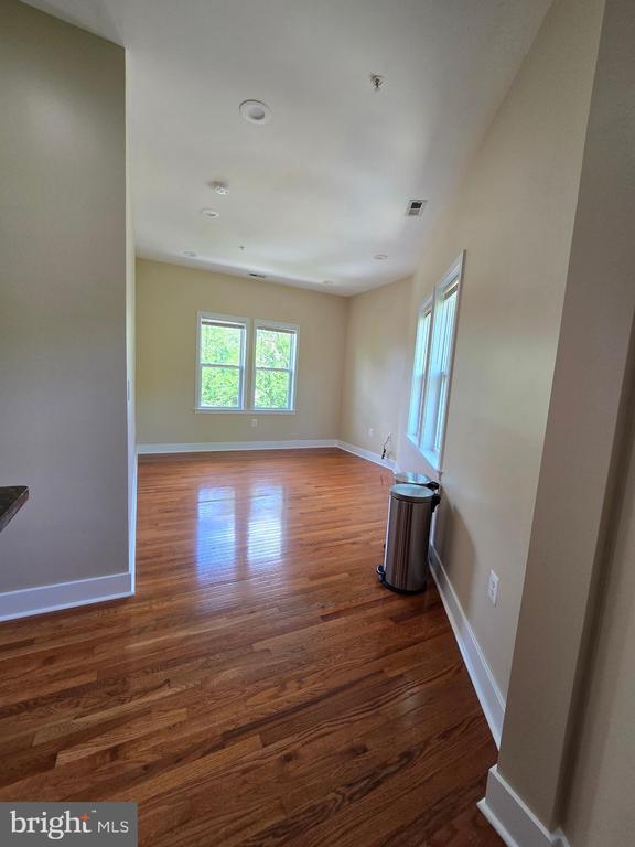 Building Photo - 1352 Longfellow St NW
