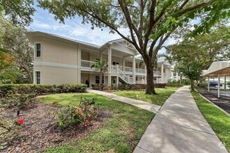 Building Photo - 3702 54th Dr W