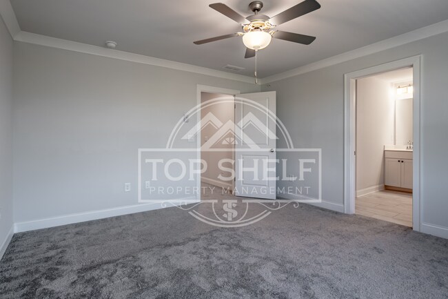 Building Photo - 312 Lincoln St