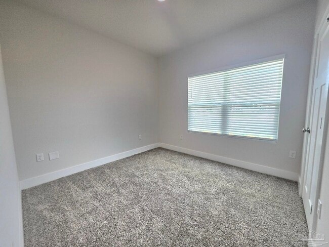 Building Photo - 4659 Eider Rd