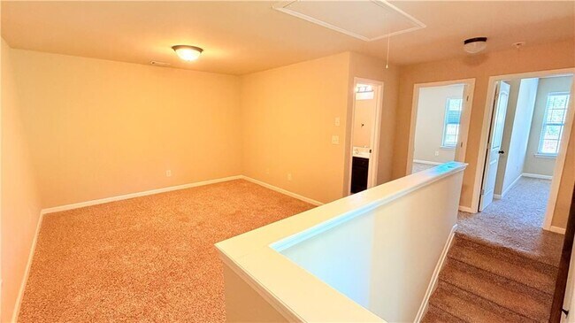 Building Photo - 2755 Morgan Glen Rd NE