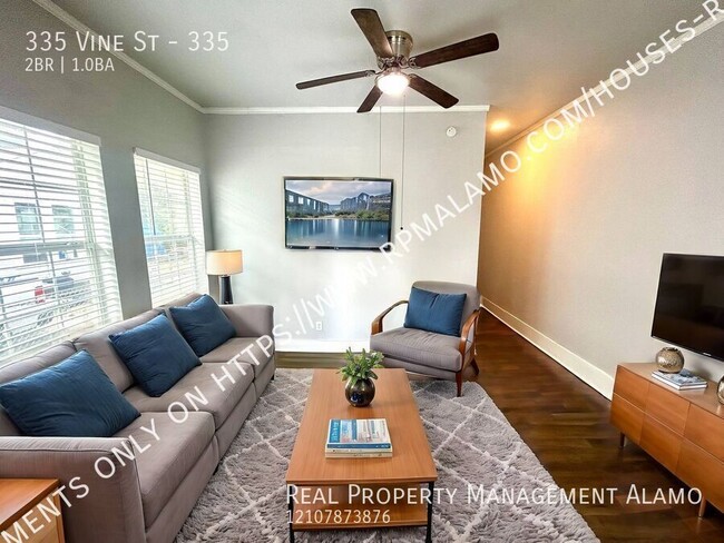 Building Photo - *MOVE IN SPECIAL* AVAILABLE NOW! 2 Bedroom...