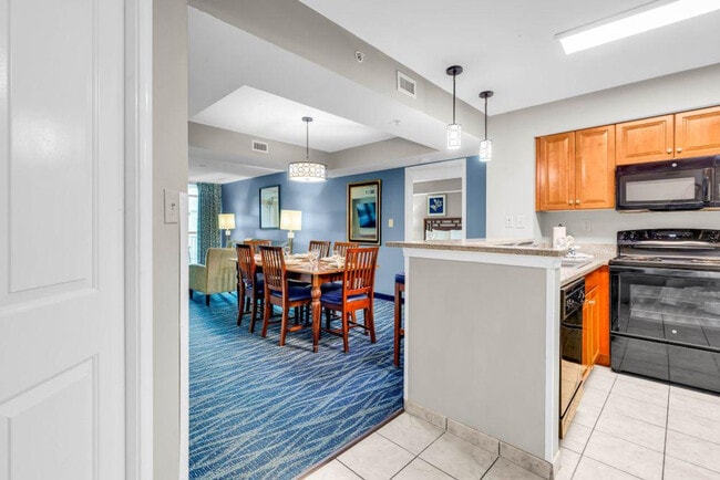 Building Photo - 5300 N Ocean Blvd