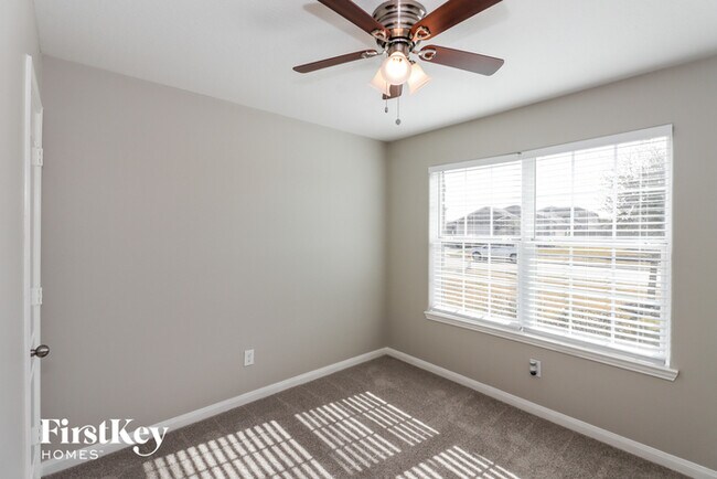 Building Photo - 7119 Glenridge