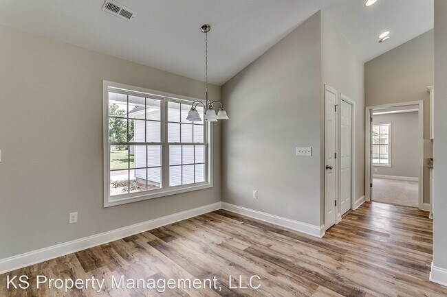 Building Photo - 3 br, 2 bath House - 124 Clearwind Court