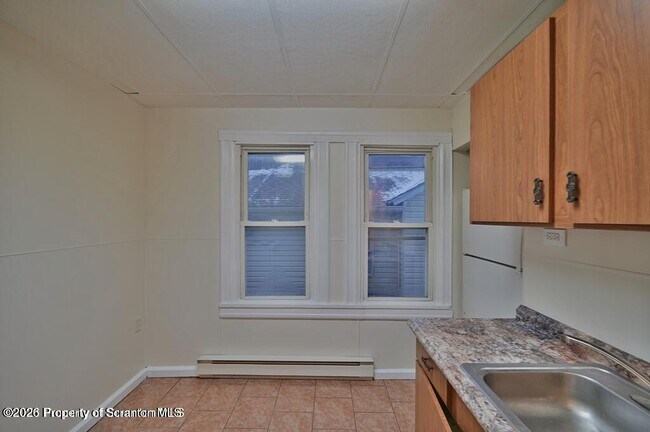 Building Photo - 1345 Monsey Ave