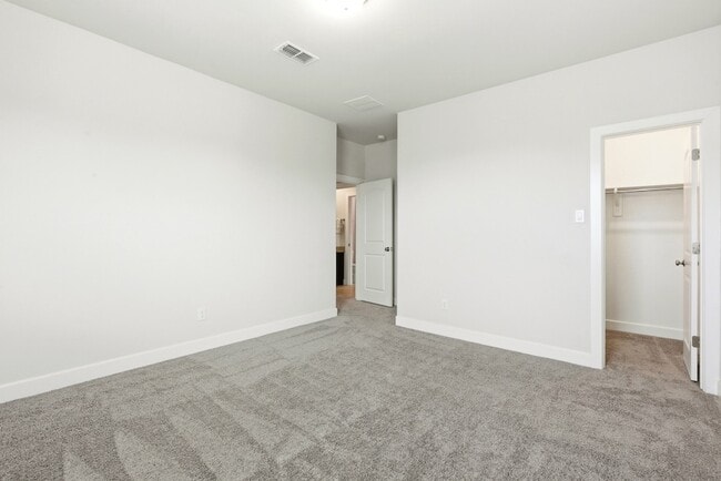 Building Photo - 4610 Elan Bend Ct