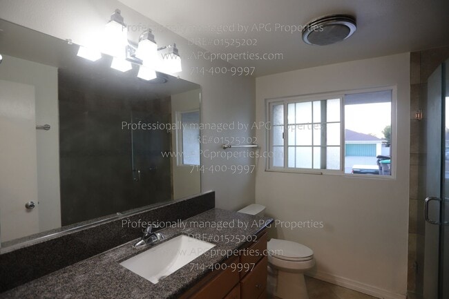 Building Photo - 1041 Brightwood St