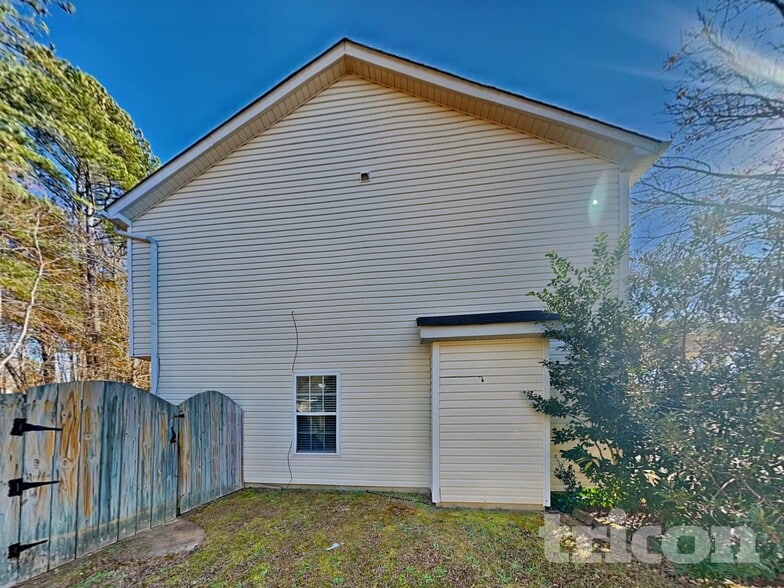 Building Photo - 5709 Bryanstone Pl