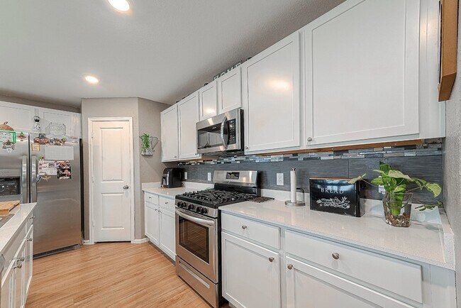 Building Photo - 768 Delany Cv Ct