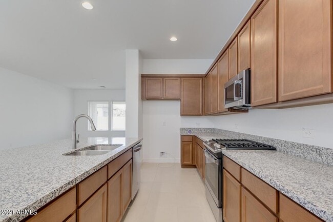 Building Photo - 458 W Golden Aspen Dr