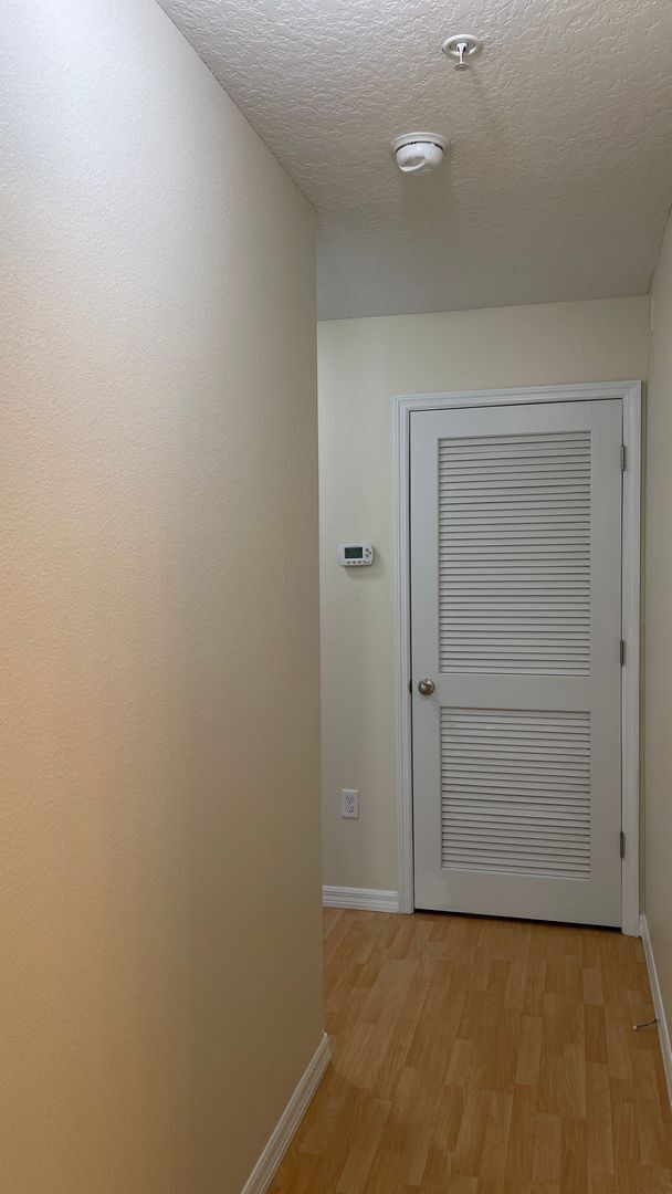 Building Photo - 9484 Strongbark Ln