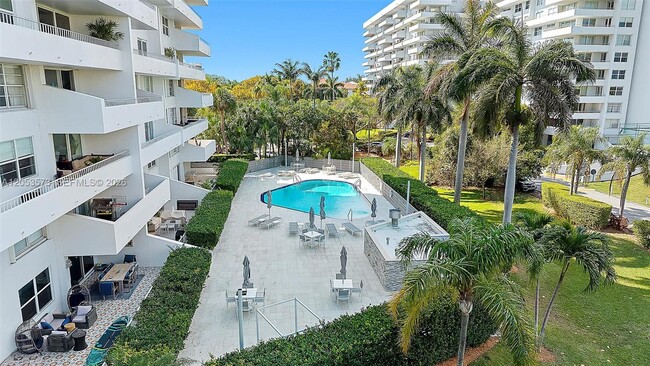 Building Photo - 199 Ocean Ln Dr