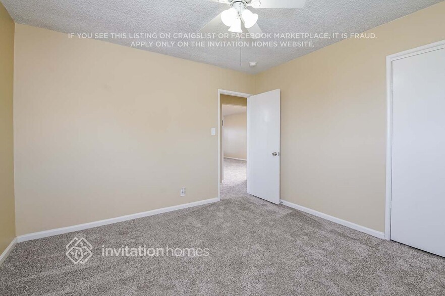Building Photo - 4703 W 169th St