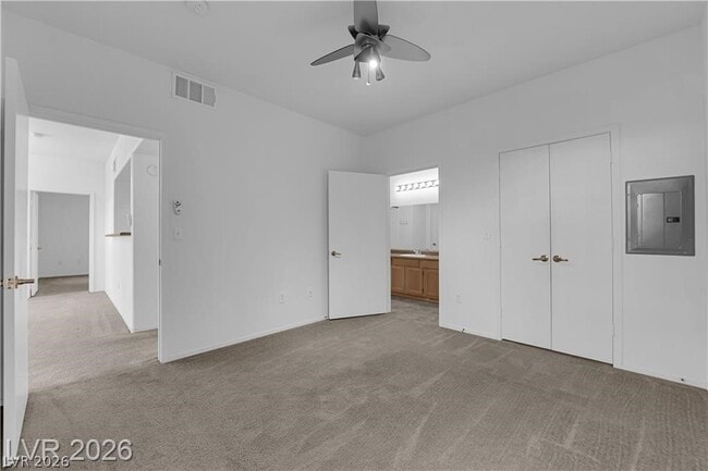 Building Photo - 7255 W Sunset Rd