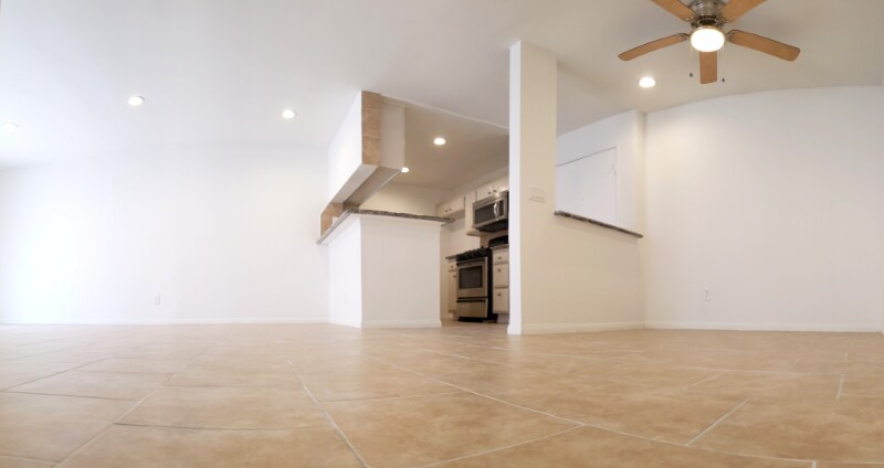 Building Photo - 11020 Hesby St