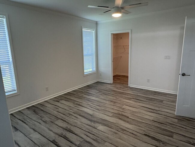 Building Photo - 3093 SW 108th Pl