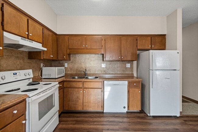 Building Photo - Adorable Home Walking Distance to KU Med & 39th Street