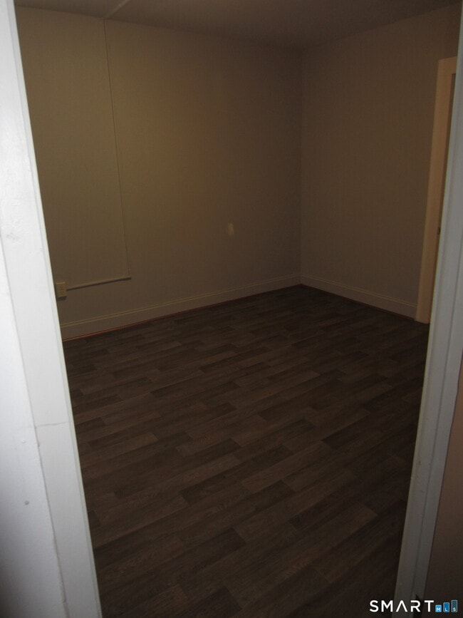 Building Photo - 36 S Main St