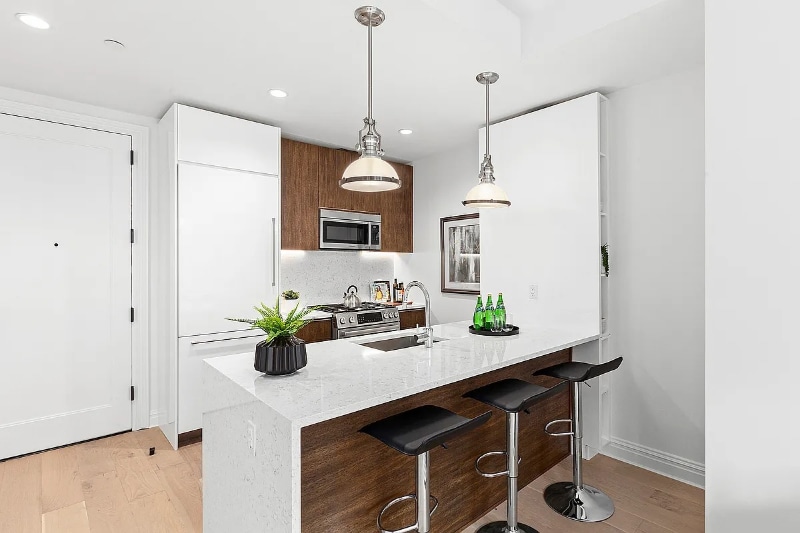 Building Photo - 127 W 112th St