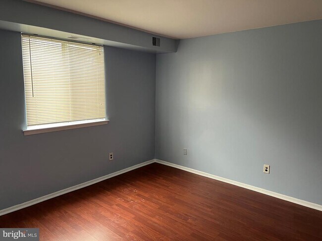 Building Photo - 9921 Bustleton Ave