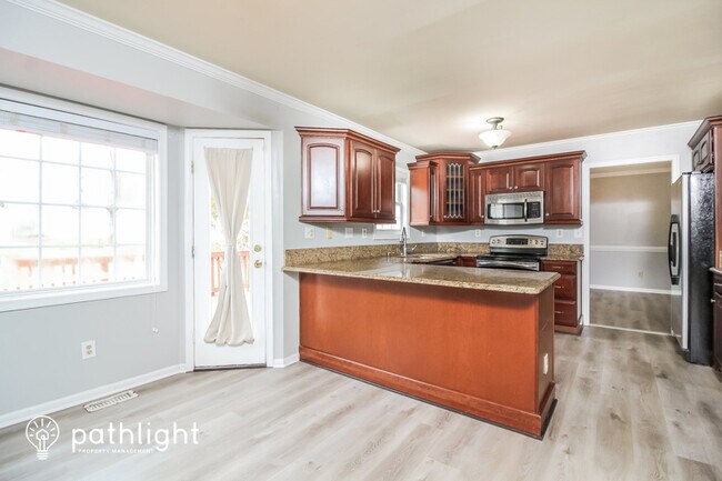 Building Photo - 2724 Kentwood Forest Ct, Chester, VA, 23831