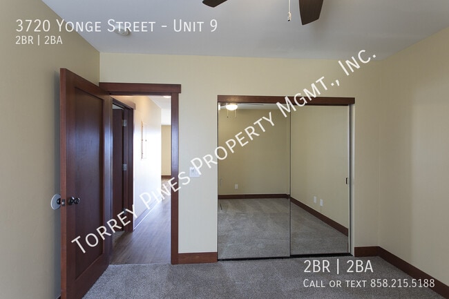 Building Photo - 3720 Yonge St