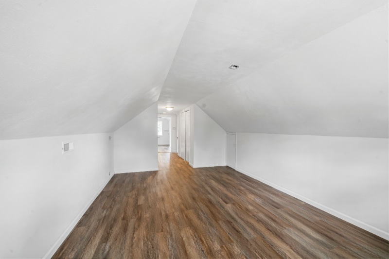 Building Photo - 3752 Taft Ave