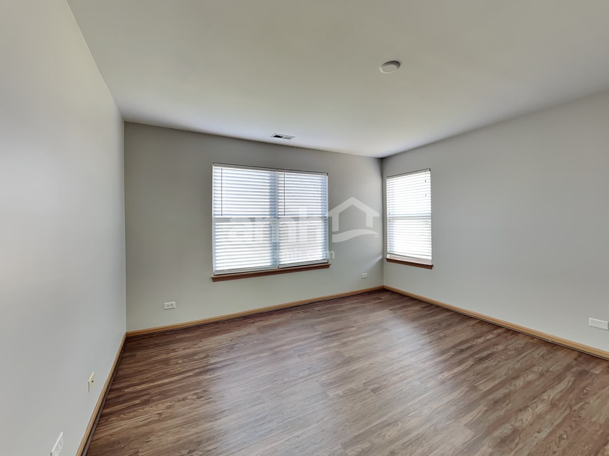 Building Photo - 250 Wedgewood Cir