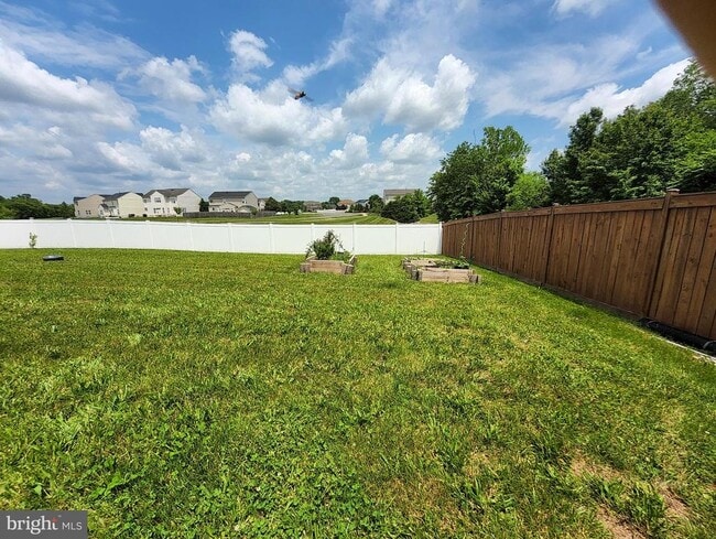 Building Photo - 10782 Lord Chancellor Ln