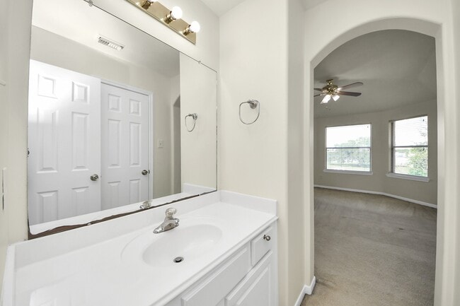 Building Photo - 13218 Haven Falls Ln