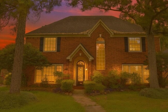 Building Photo - 4111 Rock Springs Dr