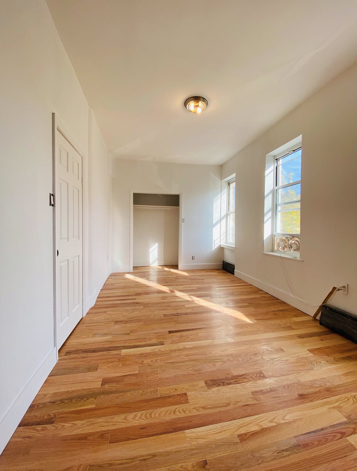 Building Photo - 273 Sumpter St