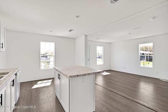 Building Photo - 6180 98th Ln
